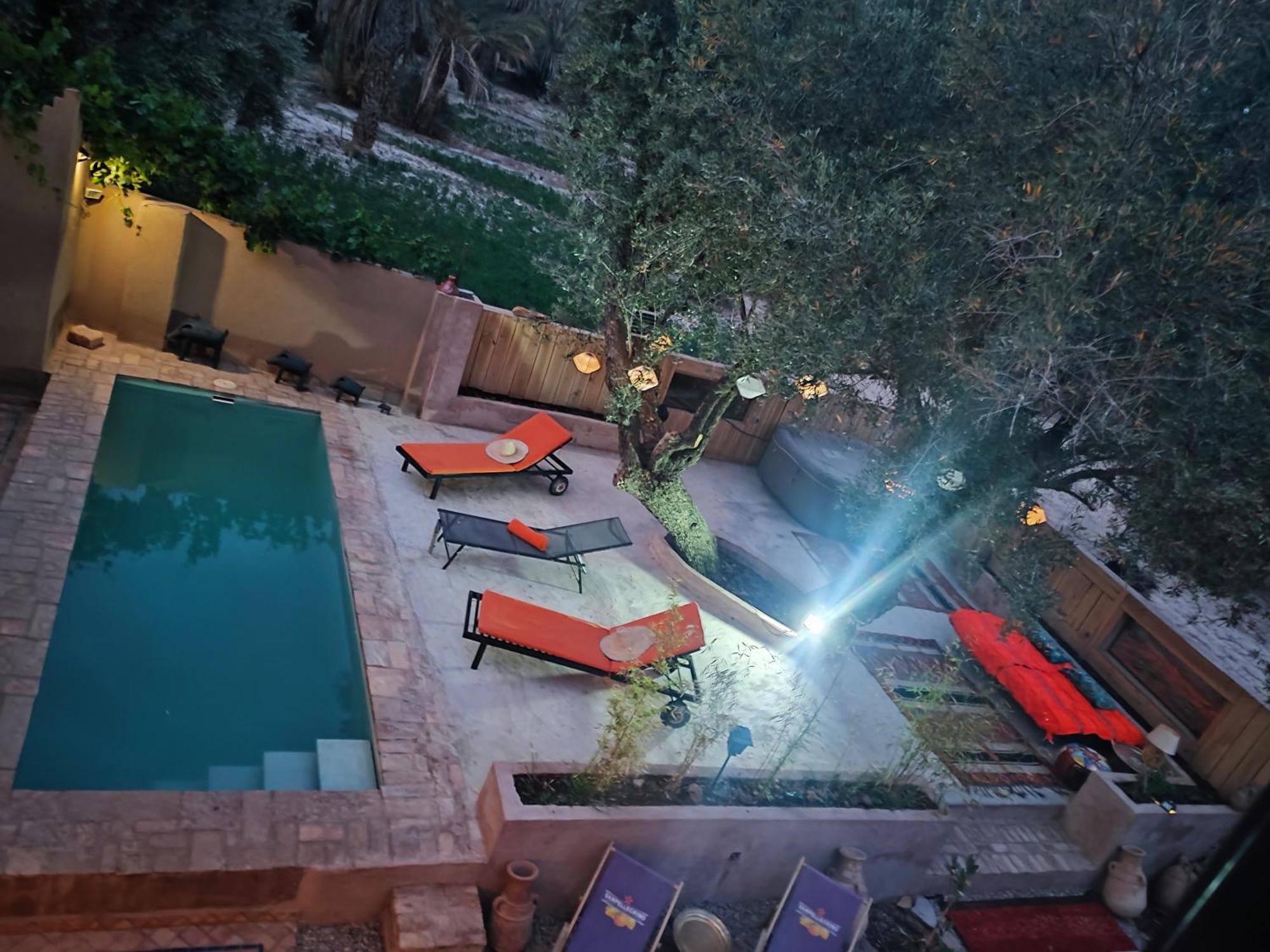 Hote Sahara & Spa Tadighoust Hotel El Hara Bagian luar foto